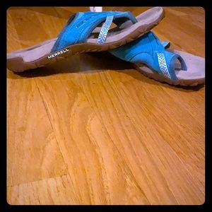 Merrell thong flip flop